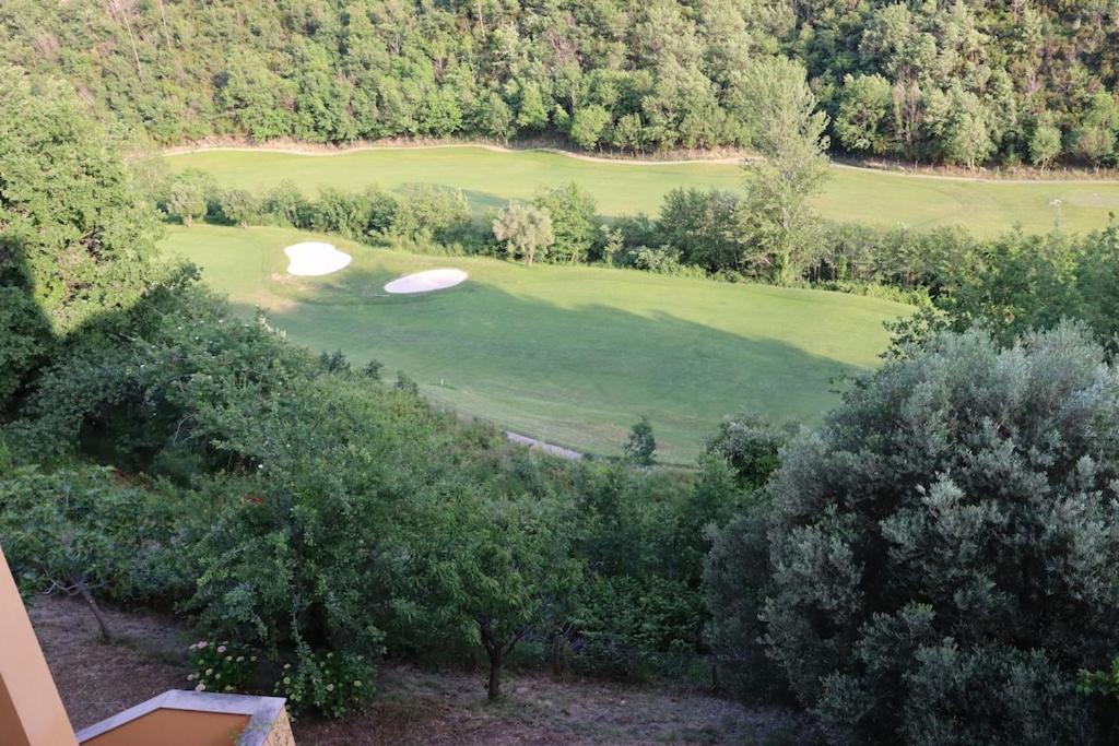Appartement Dans Un Terrain De Golf, 5 Min De La Mer En Voiture, Parking Gratuit Cogoleto Exterior foto